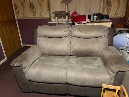 Photo of free 2 seater electric sofa (Rg73qh) #1