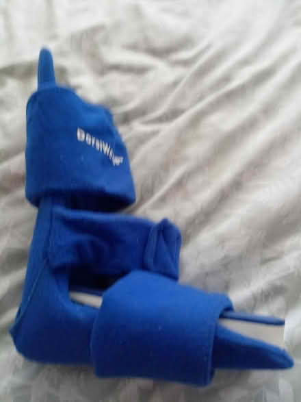 Photo of free Dorsiwedge foot splint (Chiswell Green AL2) #3