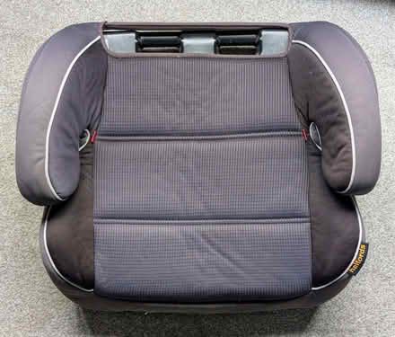 Photo of free Car booster seat 15-36 kg Group 2/3 (Pudsey LS28) #3