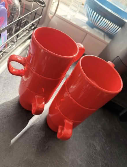 Photo of free X6 mugs (Eastbourne BN22) #1