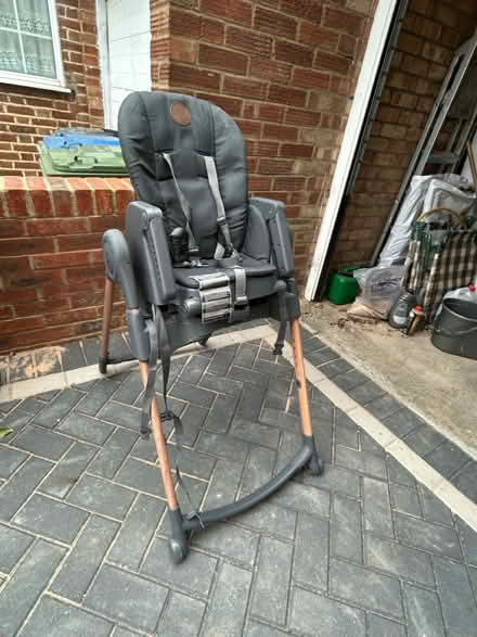Photo of free High chair (Maxi cosi) (Lee green) #1