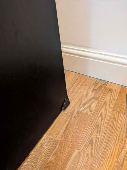 Photo of free Wood drawers and bedside table (Stoke Newington N16) #4