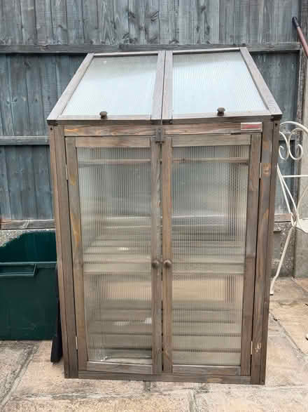 Photo of free Mini greenhouse (Hornchurch RM12) #1