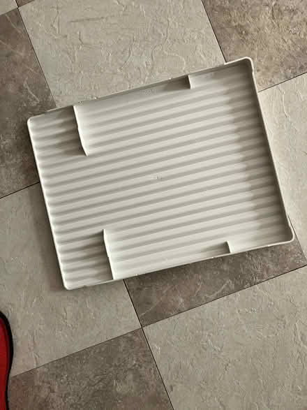 Photo of free dish draning tray (NoHo 10012) #2