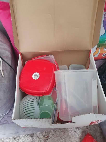 Photo of free Assorted kitchen storage containers (Elstow MK42) #1