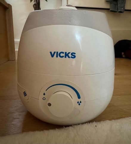 Photo of free Humidifier (Earl’s Court SW10) #1