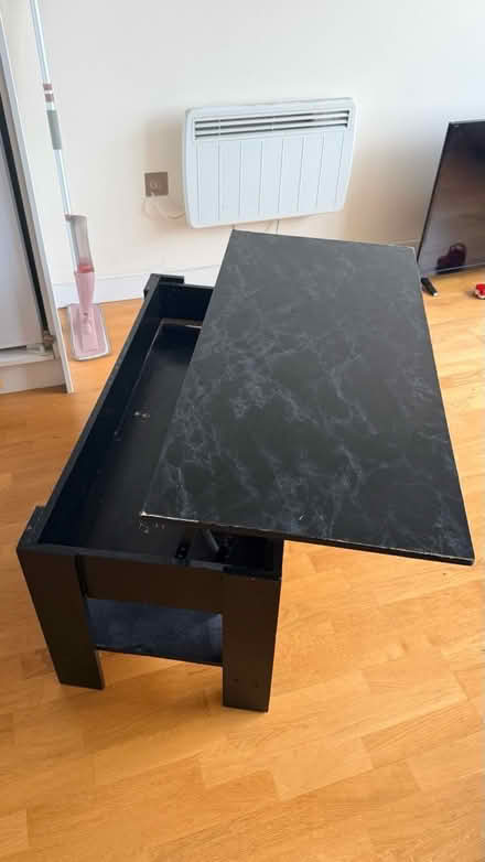 Photo of free Coffee table (Holloway N7 6) #2