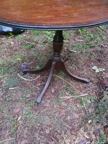 Photo of free Small oval table (Muswell hill N10) #2