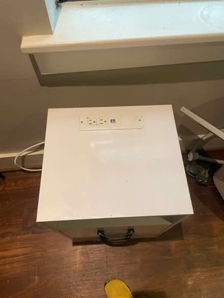 Photo of free Side table (Southeast DC (near JBAB)) #2