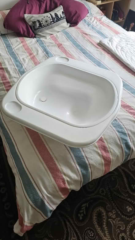 Photo of free Baby bath (High barnet EN5) #1