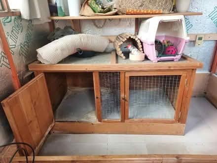Photo of free Rabbit hutch (Hurdsfield SK11) #1