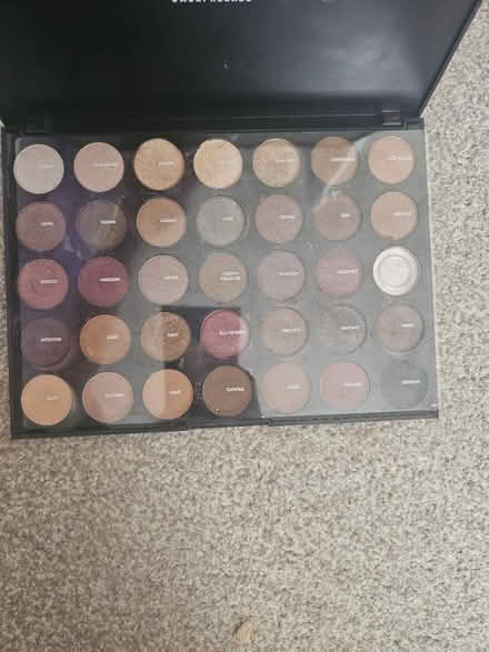 Photo of free Morphe babe makeup palette (Edmonton N18) #2