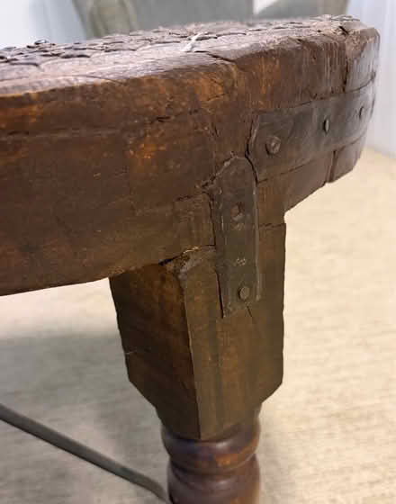 Photo of free Antique table (Silver Spring (off of E.Wayne)) #3