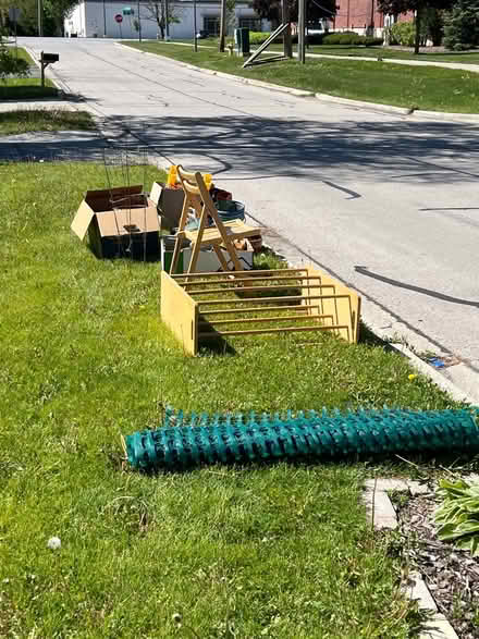 Photo of free curb alert (Lombard) #1