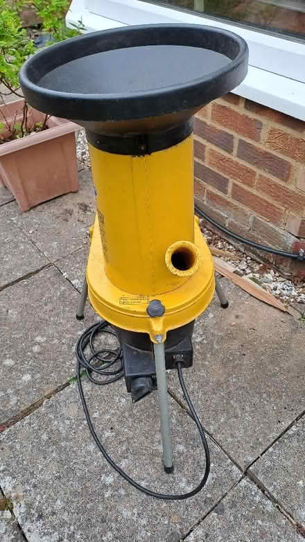 Photo of free Garden Shredder (Winkfield Row RG42) #1