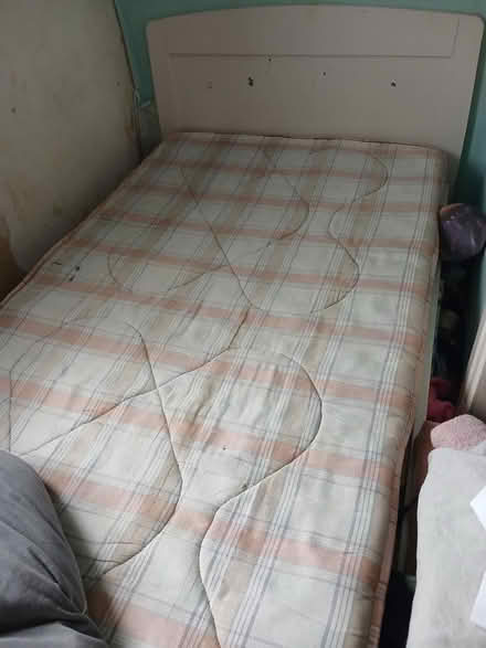 Photo of free Shorty single bed (Shenley fields B31) #1