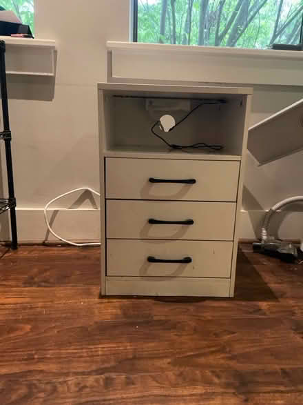 Photo of free Side table (Southeast DC (near JBAB)) #1