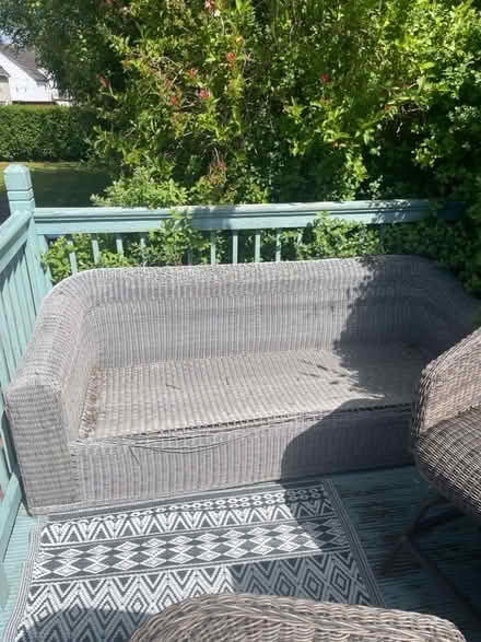Photo of free B and Q Garden Furniture (Colston, Bishopbriggs G64 2BB) #1
