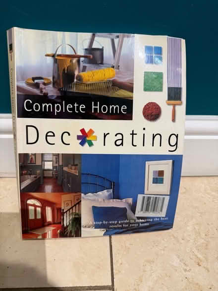 Photo of free Decorating book (Spital Meadow SL4) #1