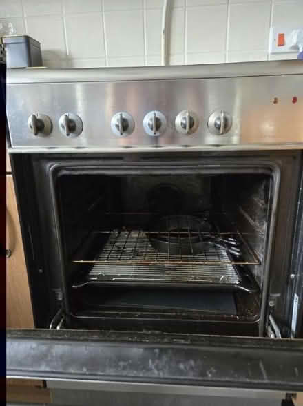 Photo of free De'Longhi oven (Basingstoke RG22) #1