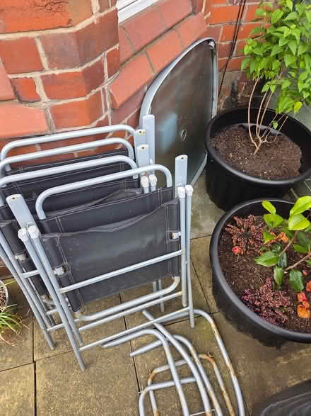 Photo of free Glass table and 4 chairs (Failsworth M35) #3