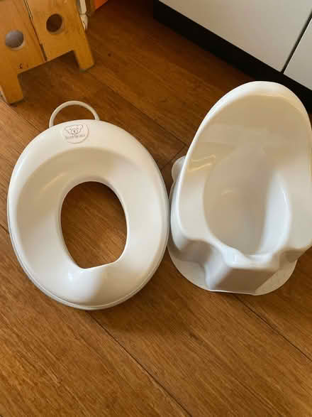 Photo of free Potty and toilet seat for kid (Shakspeare Walk, N16) #1