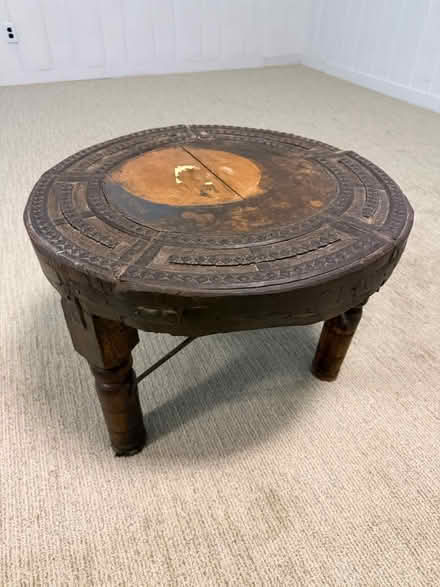 Photo of free Antique table (Silver Spring (off of E.Wayne)) #4
