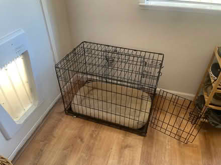 Photo of free Dog crate, minimally used (Rowland exit in Novato) #1