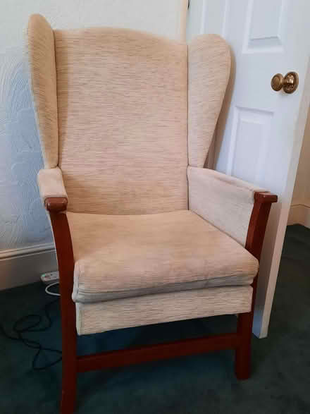 Photo of free 2 Seater Sofa & 2 Chairs Plain Beige & Fabric (Battle RG30) #3