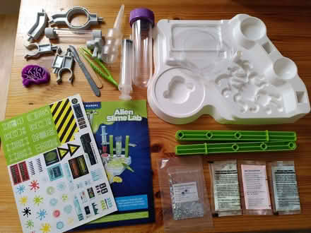 Photo of free Children's science kit (Henleaze BS9) #3
