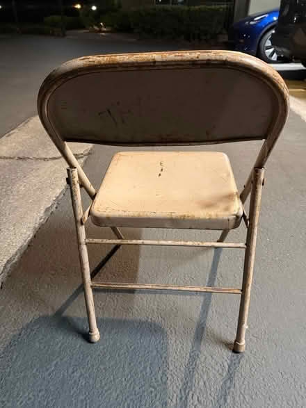 Photo of free Metal folding chair (1075 Valencia Avenue) #2