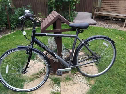 Photo of free Man's pushbike. (Bracknell RG42) #1