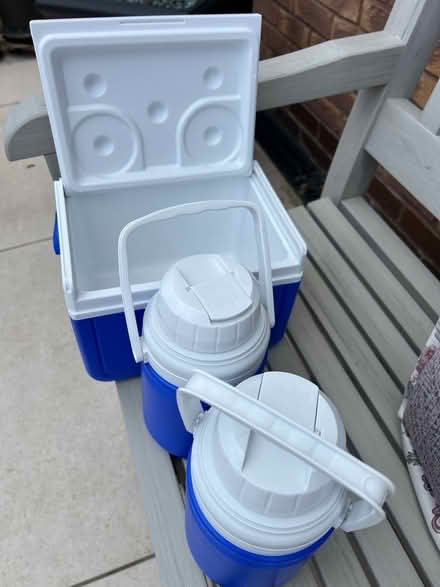 Photo of free Coleman picnic items (set of 3 items) (Westbrook WA5) #2