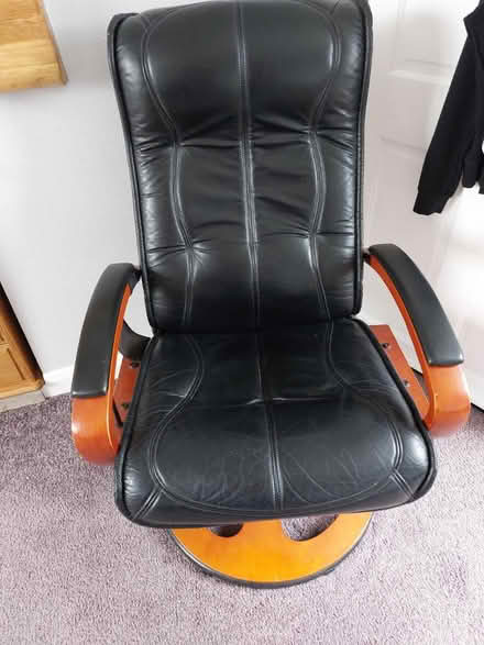 Photo of free swivel chair (Denholme BD13) #1