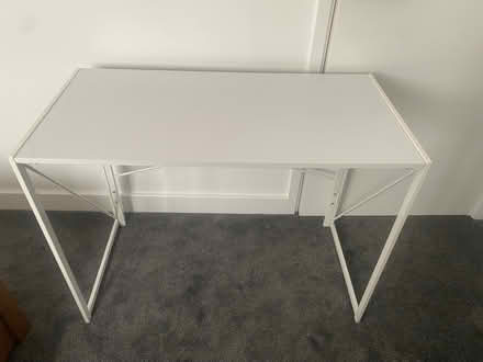 Photo of free White foldable desk (CR0) #2