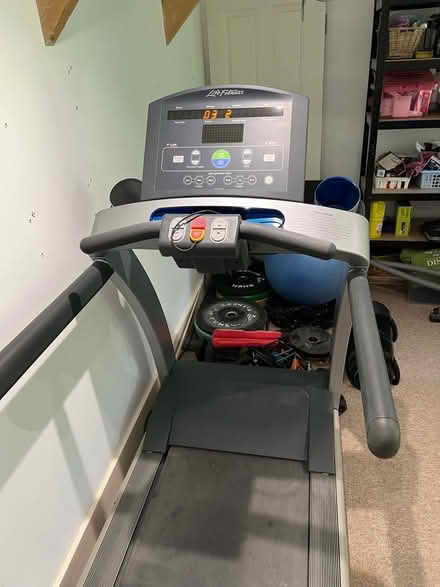 Photo of free Life fitness t5 running machine (Hebing End SG2) #4