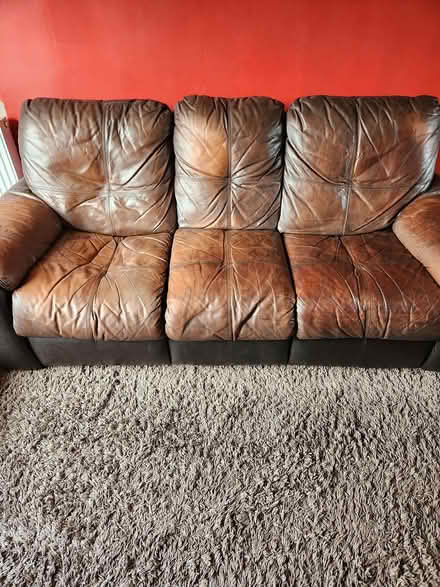 Photo of free Leather Sofa Recliner (Harpfield Road Bishops Cleeve) #2