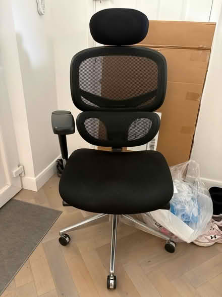 Photo of free Office chair (Wimbledon Village) #1