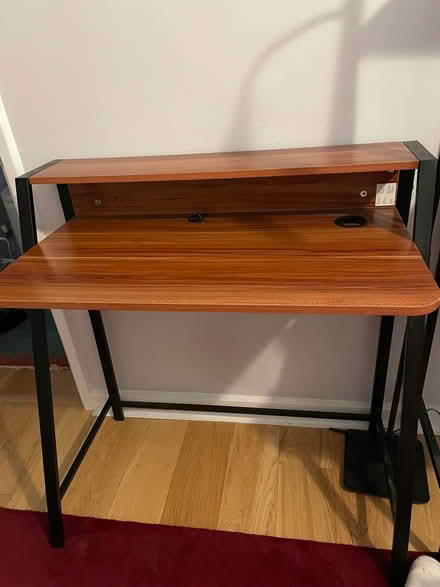 Photo of free Computer Desk (Strawberry Hill TW2) #1