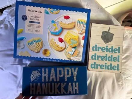Photo of free hanukkah signs and cookie kit (Belmont) #1