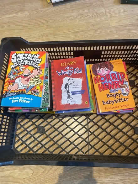 Photo of free Children's Books (Shaw SN5) #1