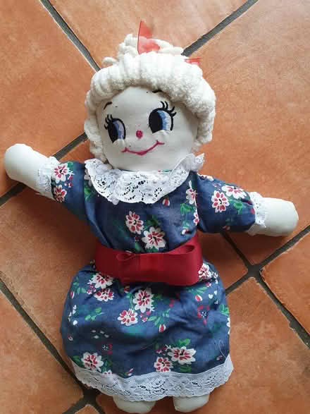 Photo of free 3 hand made dolls (Arnold NG5) #2