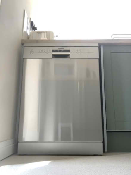 Photo of free Dishwasher Siemens SD6P1S (Kendal LA9) #2