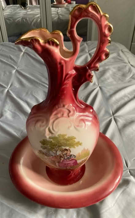 Photo of free Jug and Bowls (Swindon SN5) #1