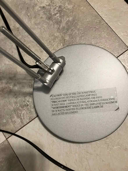 Photo of free desk lamp (NoHo 10012) #3