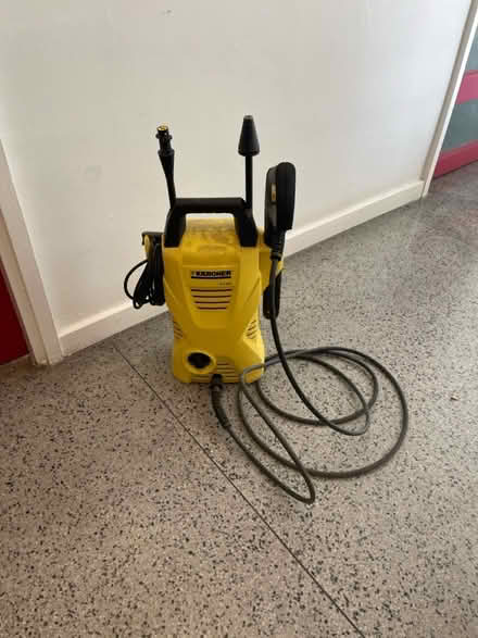 Photo of free Jet wash (Twickenham TW1) #1