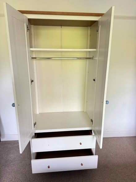 Photo of free White wardrobe (Emmer Green RG4) #2