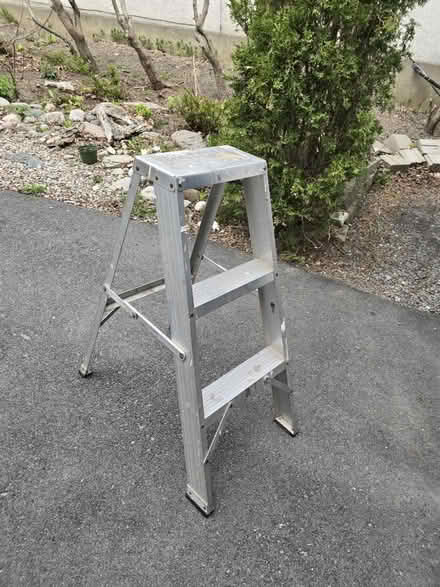Photo of free Small aluminum step ladder (Vanier north) #1