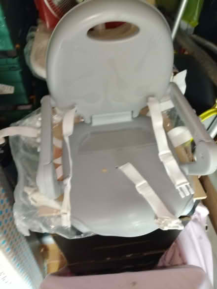 Photo of free Chicco Pocket Snack Booster Seat (Northway GL20) #2