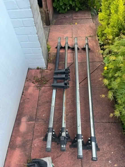Photo of free Rhino roof rack for Renault trafic (Kendal LA9) #1